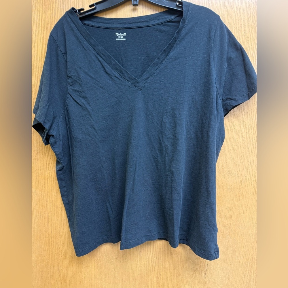 Madewell V-Neck Short Sleeve Tee